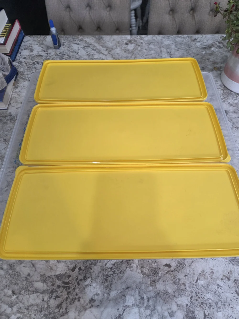 S/3 Tupperware Large FridgeSmart Yellow Fruit Veggie Refrigerator Container